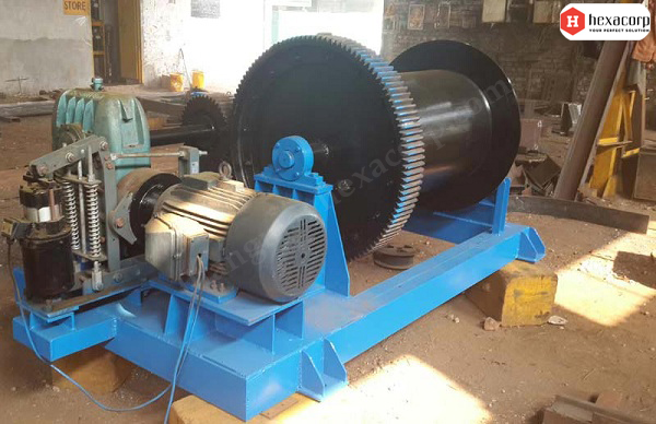 thang máy công nghệ tời quấn